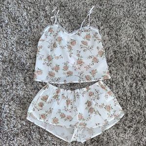 HOMEBODII 2 pc CAMI AND SHORTS SLEEP SET XS